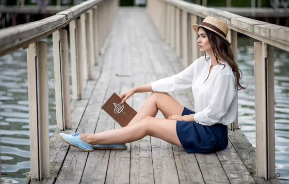 Picture bridge, pose, river, model, Board, sneakers, skirt, portrait, hat, makeup, pier, hairstyle, blouse, book, brown …