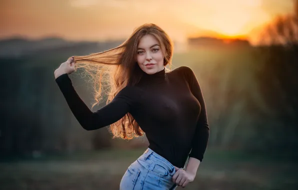 Picture look, landscape, sunset, nature, background, model, portrait, jeans, makeup, figure, hairstyle, blouse, is, redhead, posing, …