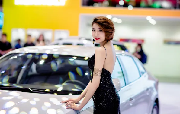 Picture car, machine, smile, positive, Asian, black dress, beautiful girl, smile, charm, beautiful girl, asian, the …