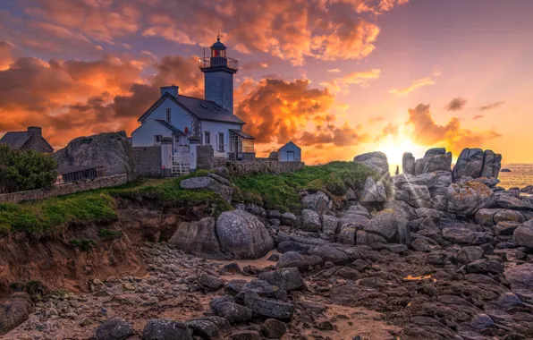 Picture Sunset, France, Bretagne, Golden Hour, Pontusval lighthouse