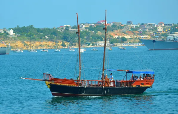 Picture the black sea, Sevastopol, pleasure yacht