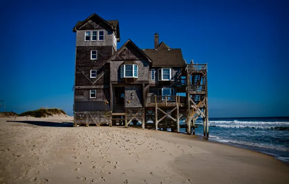 Picture sand, sea, house, shore