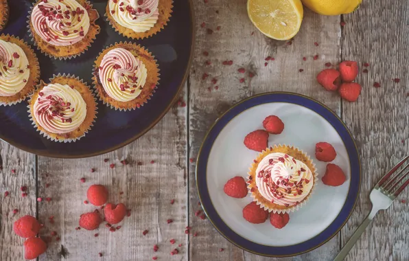 Picture berries, raspberry, lemon, plate, plug, cream, dish, cupcakes, cupcakes
