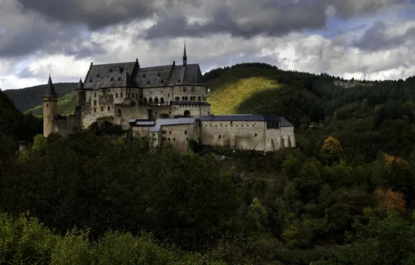 Picture Vianden Castle, Luxembourg, Vianden Castle