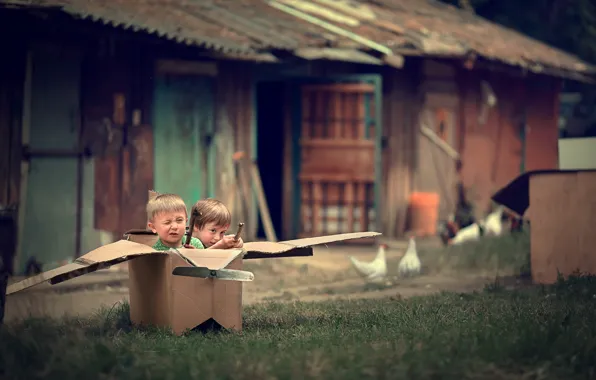 Picture nature, children, box, the game, home, village, yard, the plane, boys, Marianne Smolin