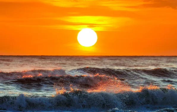 Picture sea, wave, the sky, the sun, sunset, squirt, surf