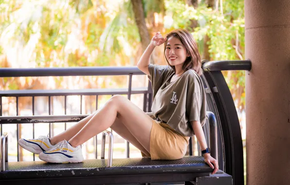 Picture girl, smile, legs, Asian, sneakers