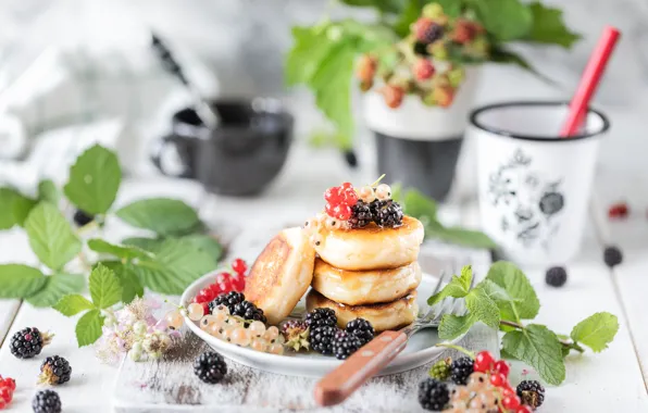 Picture berries, Breakfast, honey, currants, BlackBerry, pancakes, Karina Klachuk