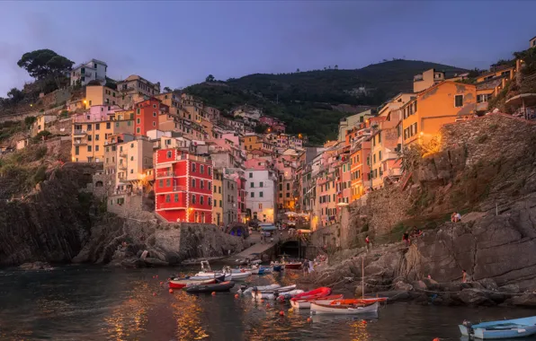Picture sea, sunset, rocks, shore, home, boats, the evening, pier, Italy, town, Italy, Riomaggiore, Riomaggiore, Cinque …