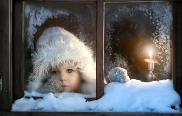 Picture winter, window, child