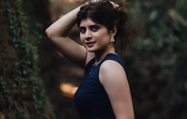 Picture girl, eyes, smile, beautiful, model, beauty, lips, face, hair, brunette, pose, indian, actress, celebrity, bollywood