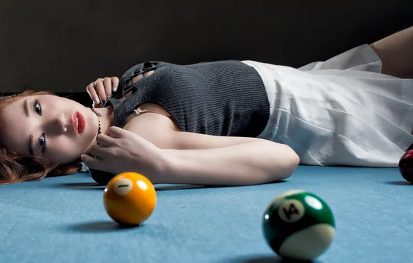 Picture girl, table, balls