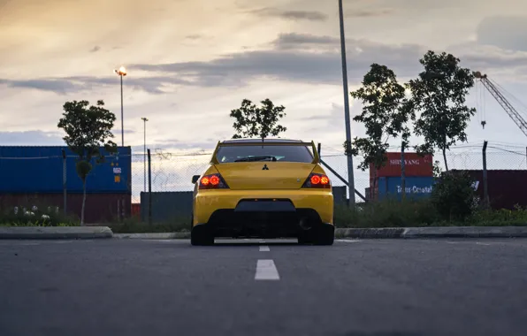 Picture Yellow, Rear View, Lancer Evolution IX