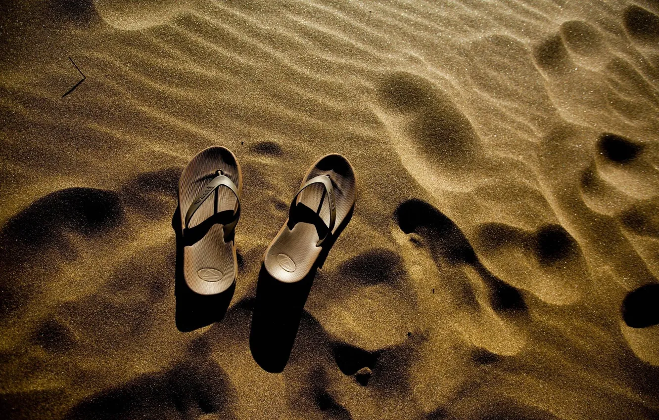 Photo wallpaper sand, beach, summer, traces, lighting, Slippers, flip flops
