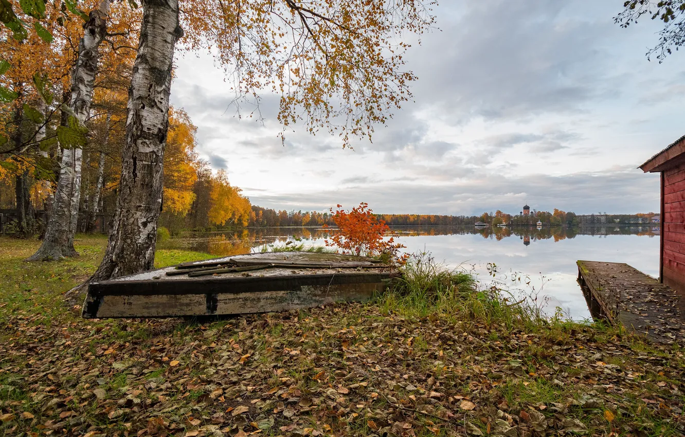 Photo wallpaper autumn, lake, boat, October, Vladimir oblast, Andrey Gubanov, Vvedenskoe lake