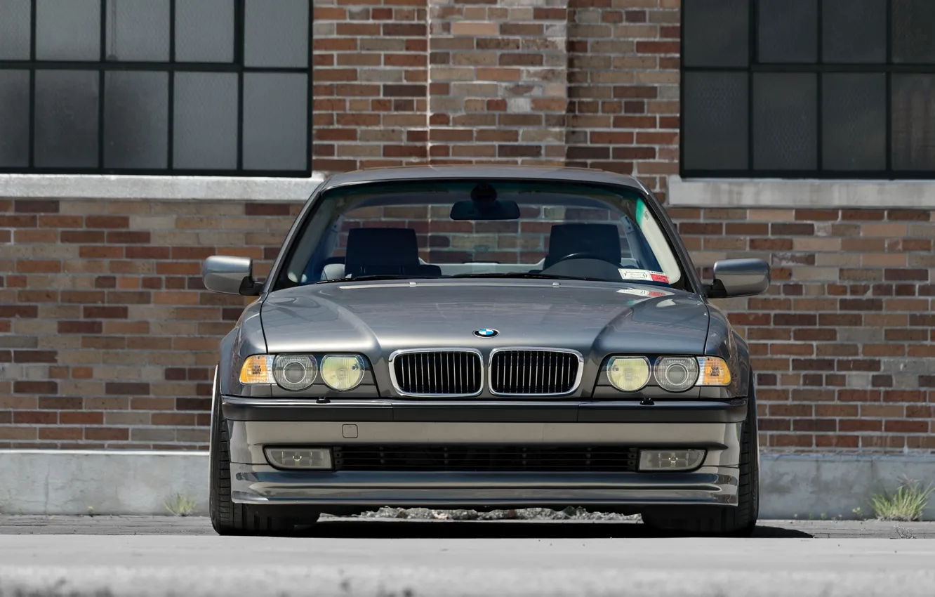 Photo wallpaper BMW, Classic, Front, Face, Silver, E38, 740Li