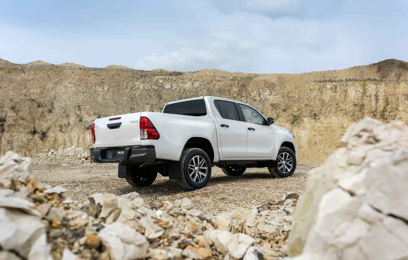 Photo wallpaper white, stones, Toyota, pickup, Hilux, Special Edition, 2019, ground clearance