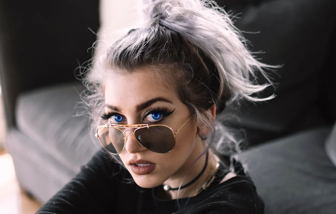 Wallpaper girl, beautiful, blue eyes, sunglasses, beautiful eyes, white  hair, open mouth, women with glasses images for desktop, section девушки -  download