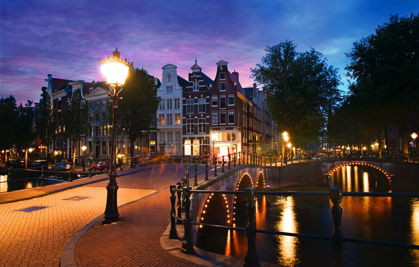 Photo wallpaper night, the city, home, lighting, Amsterdam, lights, channel, Netherlands, bridges, Holland, Keizersgracht, Keizergracht
