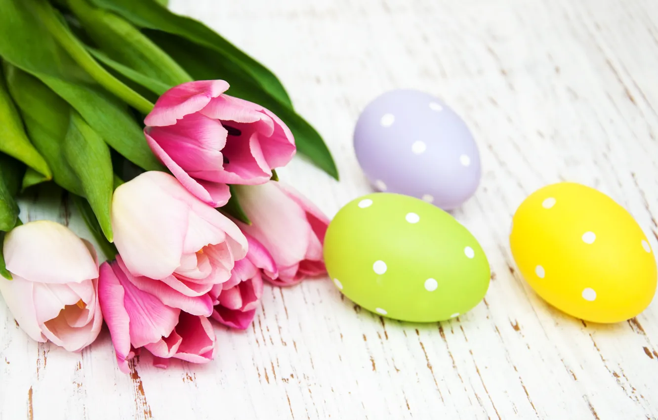 Photo wallpaper flowers, eggs, spring, colorful, Easter, tulips, happy, wood, pink, flowers, tulips, spring, Easter, eggs, decoration