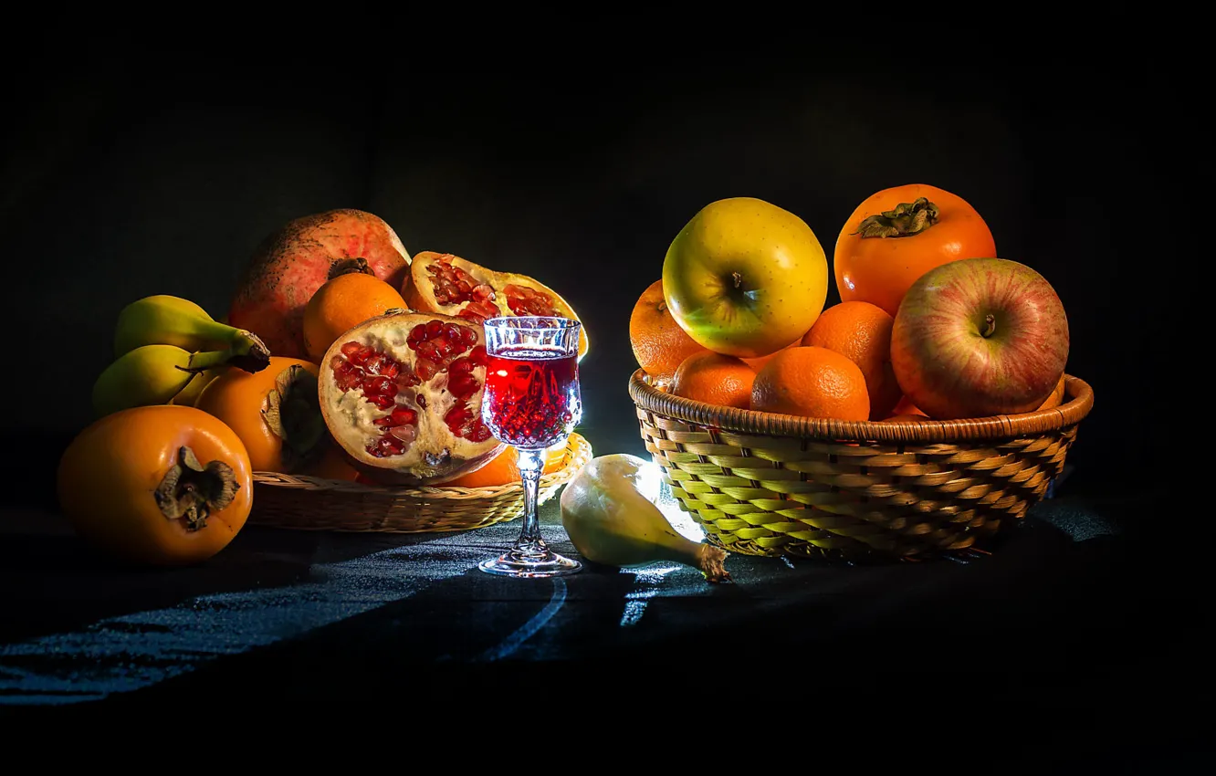 Photo wallpaper apples, glass, backlight, fruit, bananas, drink, fruit, basket, garnet, tangerines, persimmon