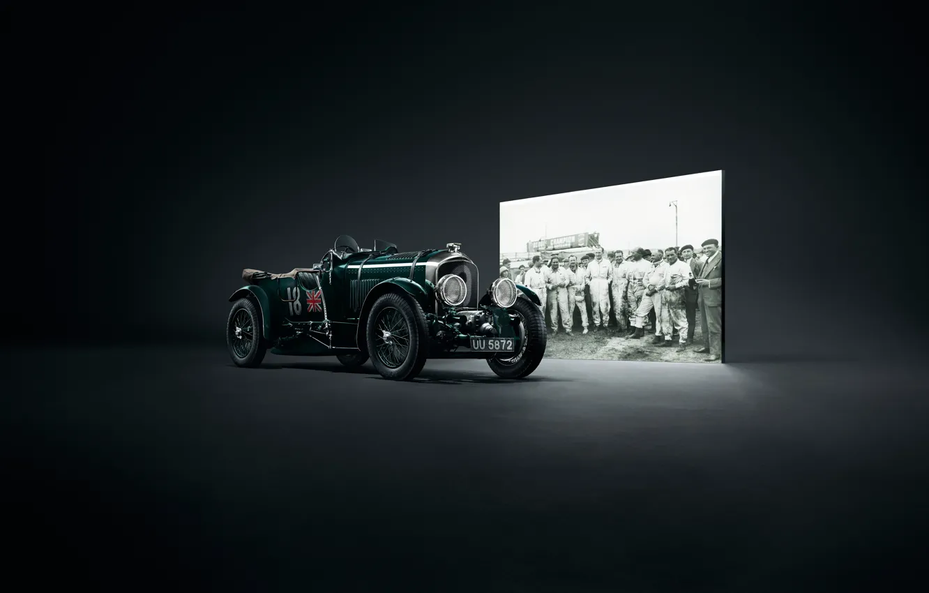 Photo wallpaper machine, retro, Bentley, Blower