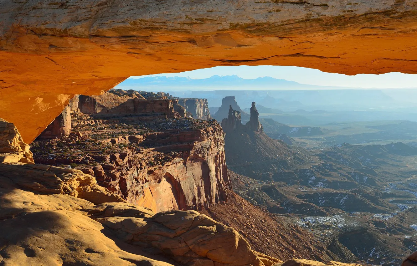 Photo wallpaper USA, landscape, nature, rocks, canyon, Utah, cave, mist, Canyonlands National Park