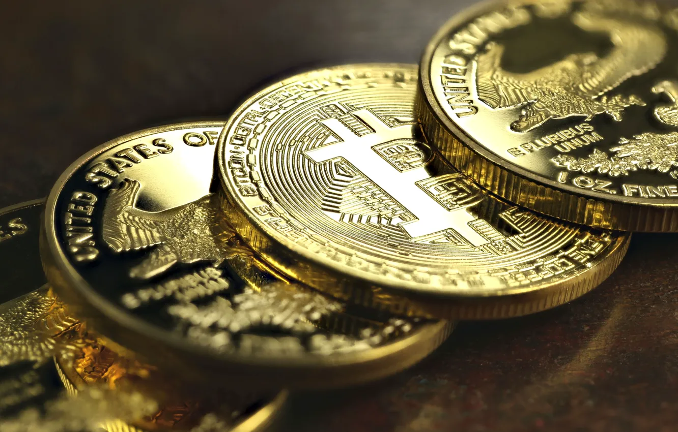 bitcoin vs valiuta uždirbkite 1 bitcoin daily
