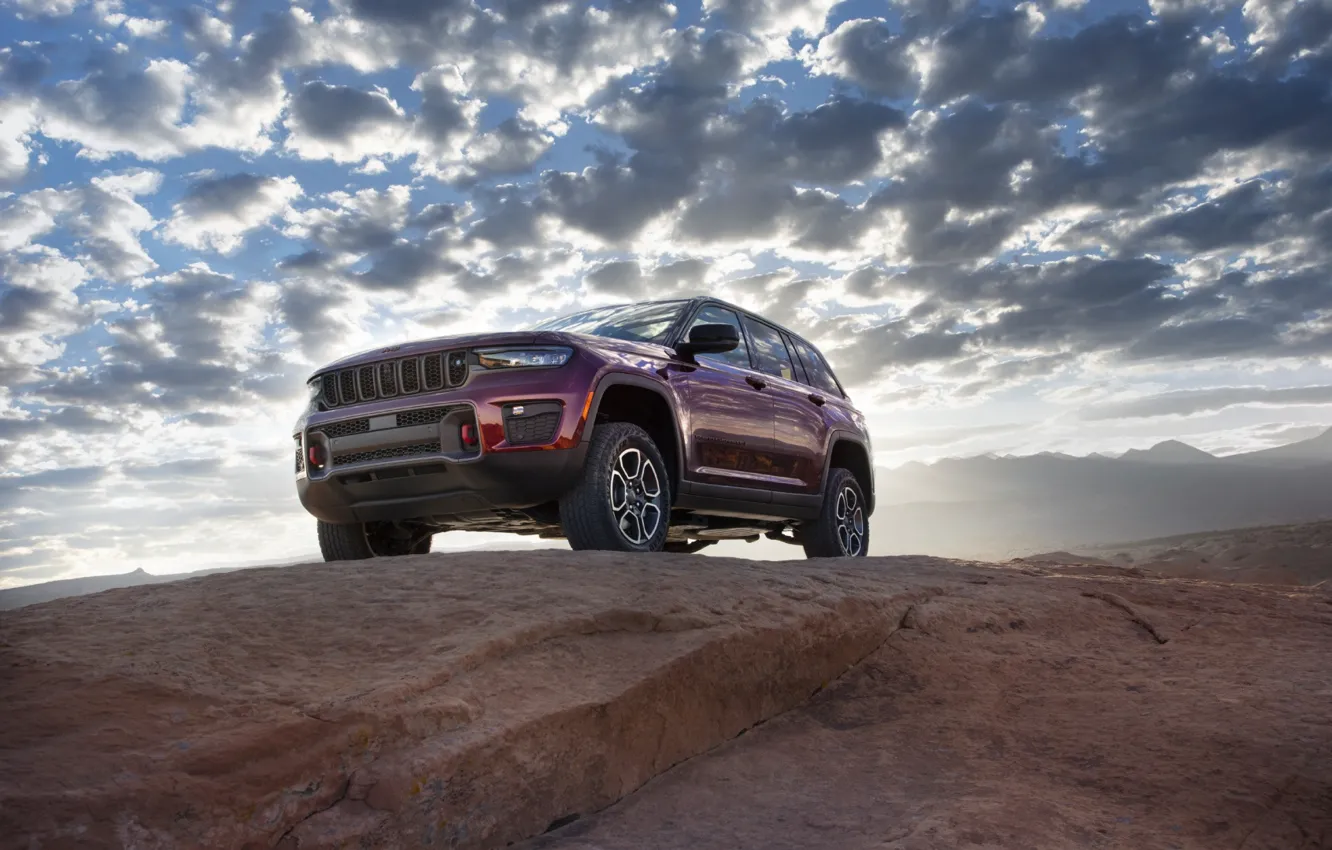 Photo wallpaper clouds, mountains, exterior, Jeep, Grand Cherokee, Trailhawk, Jeep Grand Cherokee Trailhawk, 2022