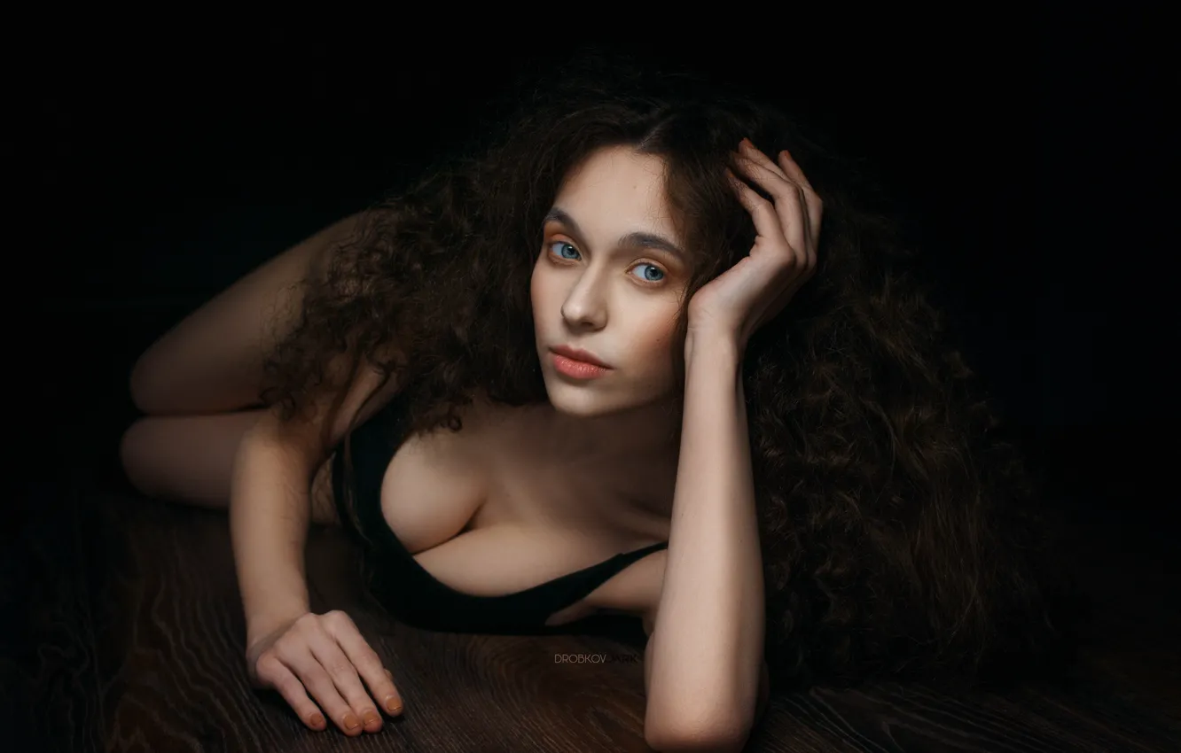 Photo wallpaper chest, look, girl, face, pose, hair, hands, curls, on the floor, Alexander Drobkov-Dark, Дарья Афанасьева