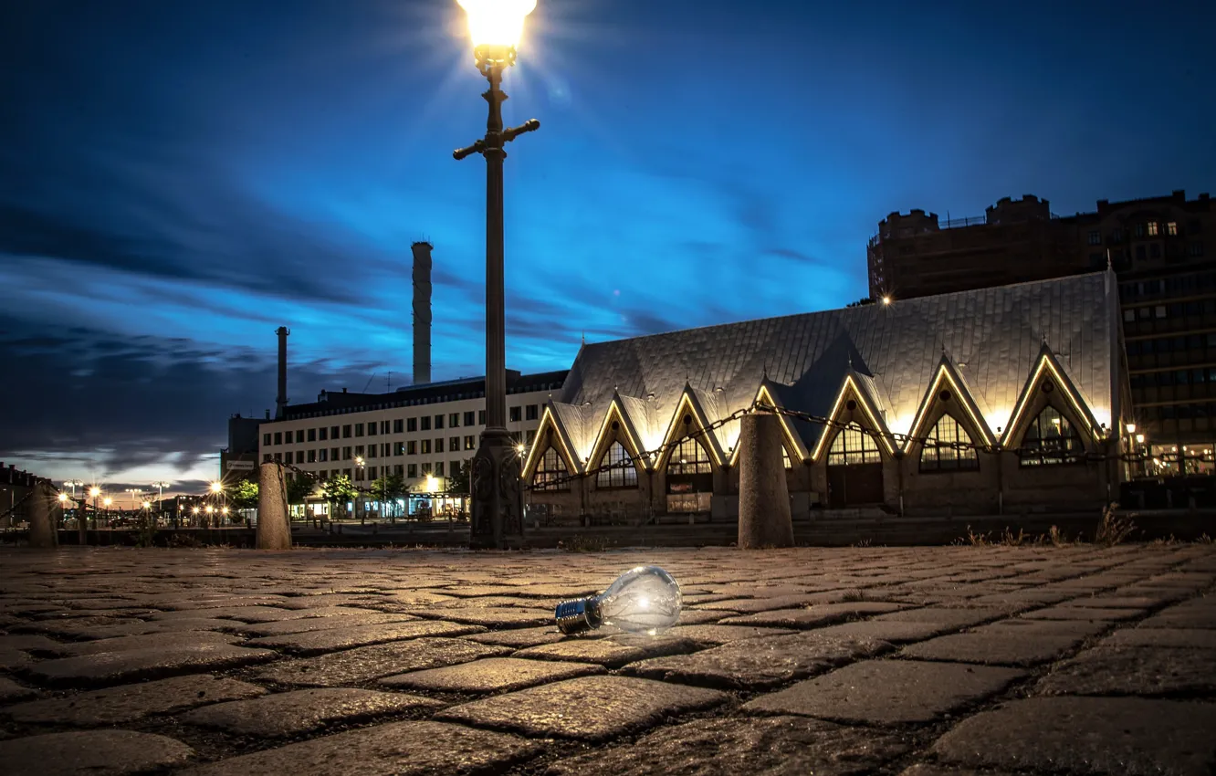 Photo wallpaper light bulb, the city, lights, the evening, Gothenburg