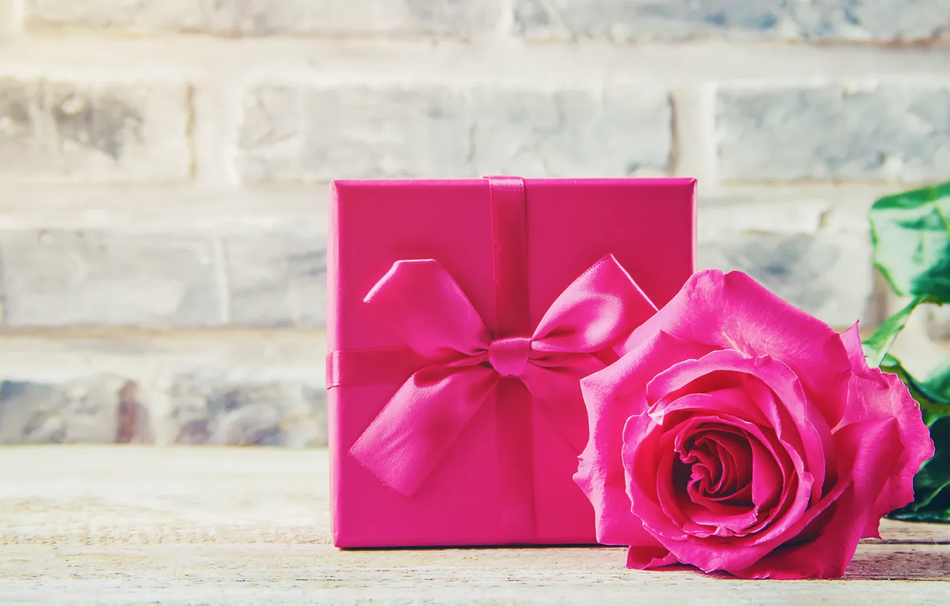 Photo wallpaper love, gift, heart, roses, bouquet, love, pink, pink, flowers, romantic, valentine's day, roses, gift box