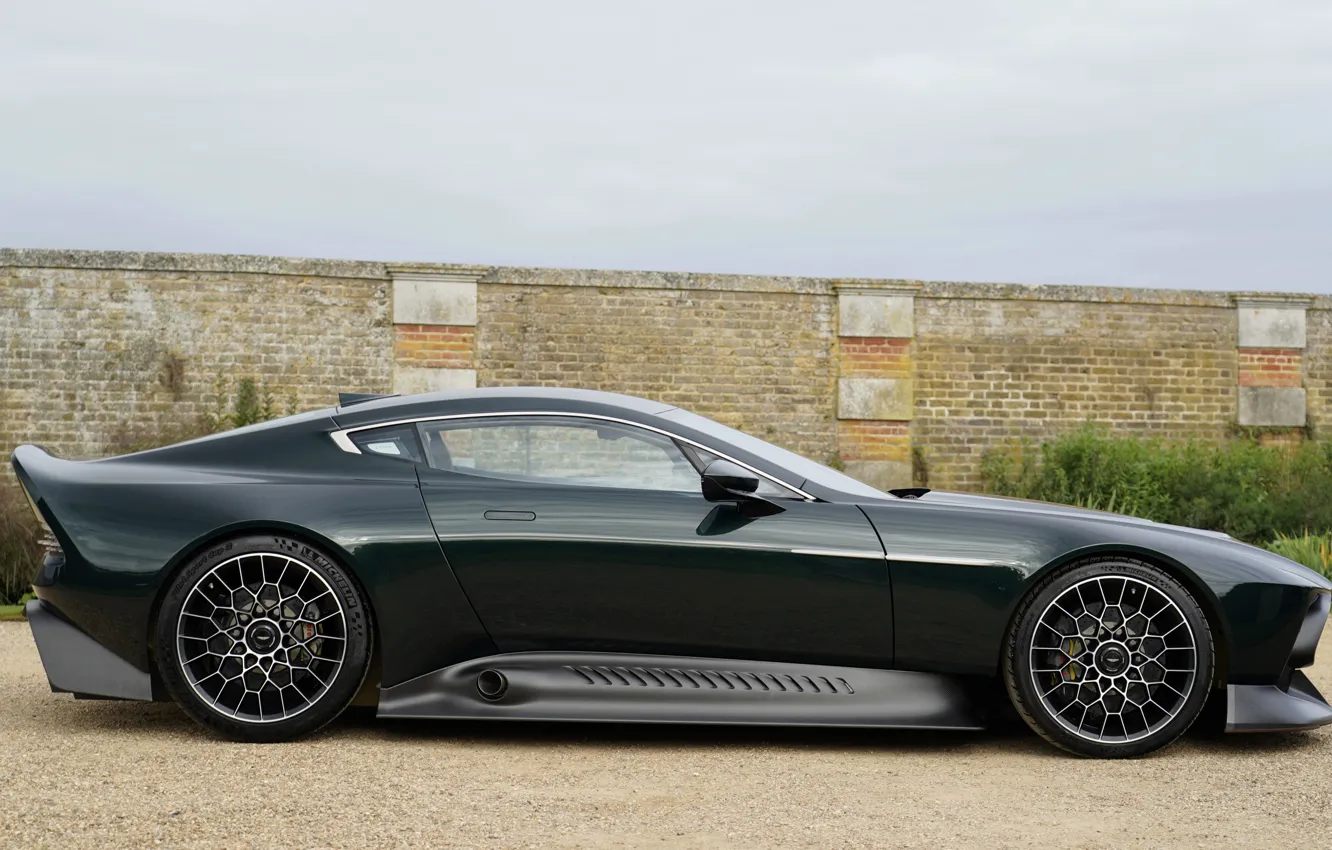 Photo wallpaper Aston Martin, coupe, V12, in profile, Victor, 2020