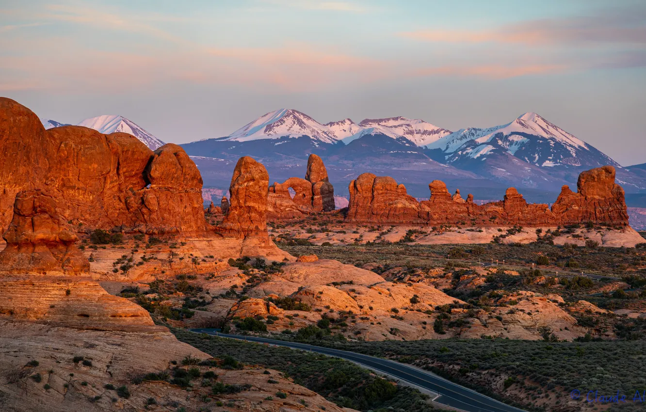 Photo wallpaper road, mountains, stones, rocks, panorama, United States, Utah, Arches National Park